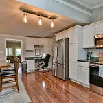 South Asheville Home With Hot Tub Just 11 Miles To Downtown